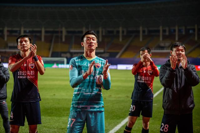 500彩票网直播官方-张鹭:感谢深足拉我一把 去年保级战凌晨5点才睡