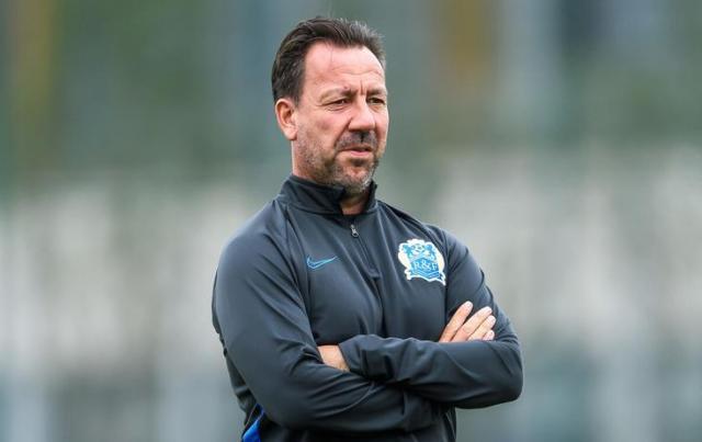 范加斯特:避免球队重蹈覆辙 相信德比战会很精彩