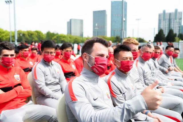 500彩票网官网-海港慎言夺冠藏不住雄心 莱科:我更想换一种说法